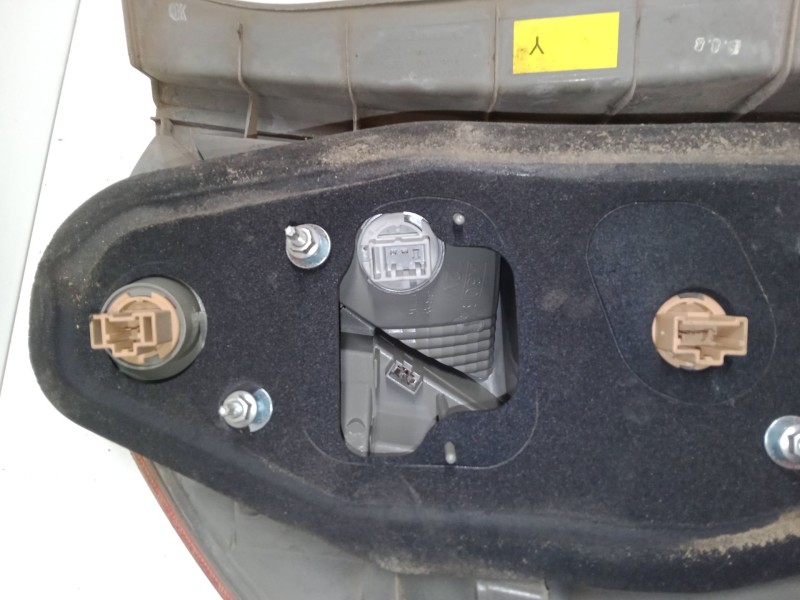 Recambio de piloto trasero izquierdo para honda fr-v (be) 2.2 i ctdi (be5) referencia OEM IAM   