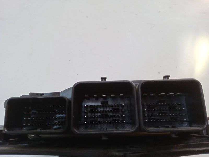 Recambio de centralita motor uce para peugeot 208 i (ca_, cc_) 1.4 hdi referencia OEM IAM 0281019820  
