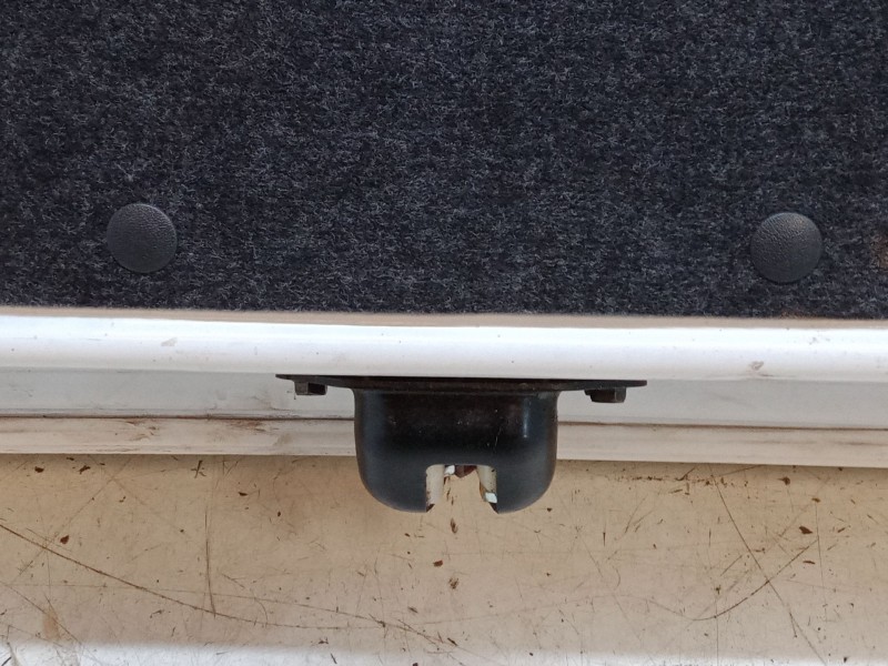 Recambio de porton trasero para nissan micra iv (k13kk) 1.2 referencia OEM IAM   