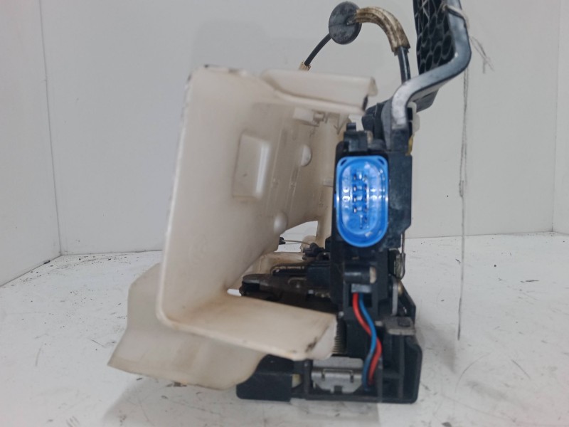Recambio de cerradura puerta delantera derecha para volkswagen touareg (7la, 7l6, 7l7) 5.0 v10 tdi referencia OEM IAM   
