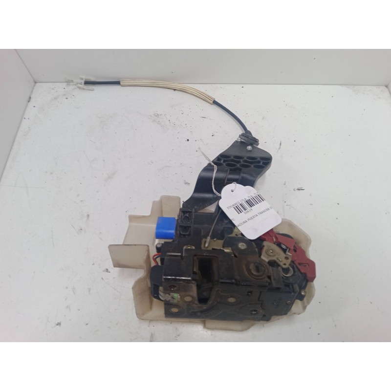 Recambio de cerradura puerta trasera derecha para volkswagen touareg (7la, 7l6, 7l7) 5.0 v10 tdi referencia OEM IAM   