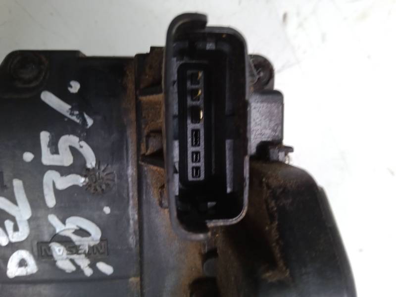 CERRADURA PUERTA TRASERA IZQUIERDA 