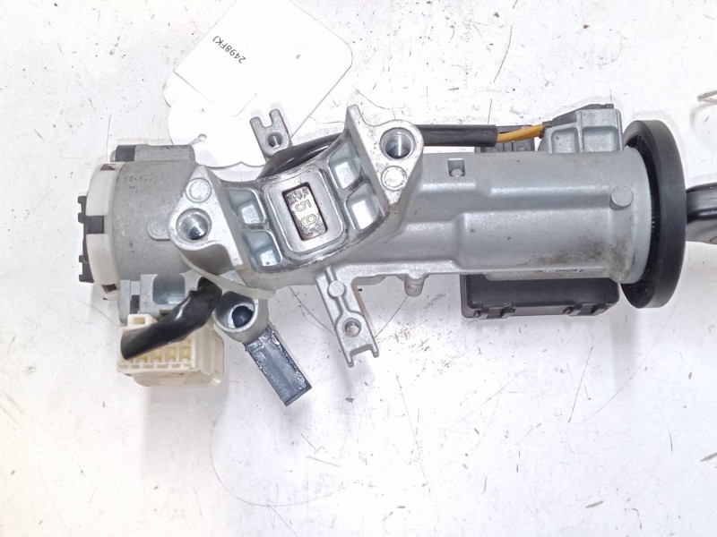 Recambio de clausor para suzuki swift iii (mz, ez) 1.3 (rs 413) referencia OEM IAM 3397062J00GB  