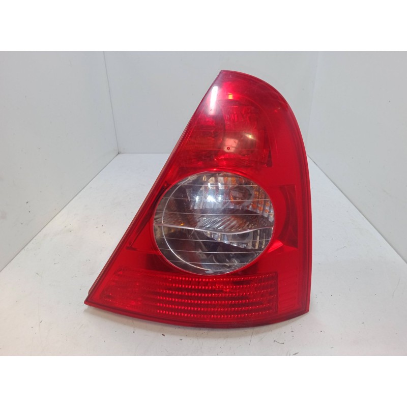 Recambio de piloto trasero derecho para renault clio ii (bb_, cb_) 1.2 (bb0a, bb0f, bb10, bb1k, bb28, bb2d, bb2h, cb0a,... refer