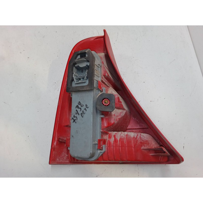 Recambio de piloto trasero derecho para renault clio ii (bb_, cb_) 1.2 (bb0a, bb0f, bb10, bb1k, bb28, bb2d, bb2h, cb0a,... refer