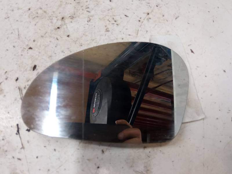 CRISTAL RETROVISOR IZQUIERDO 