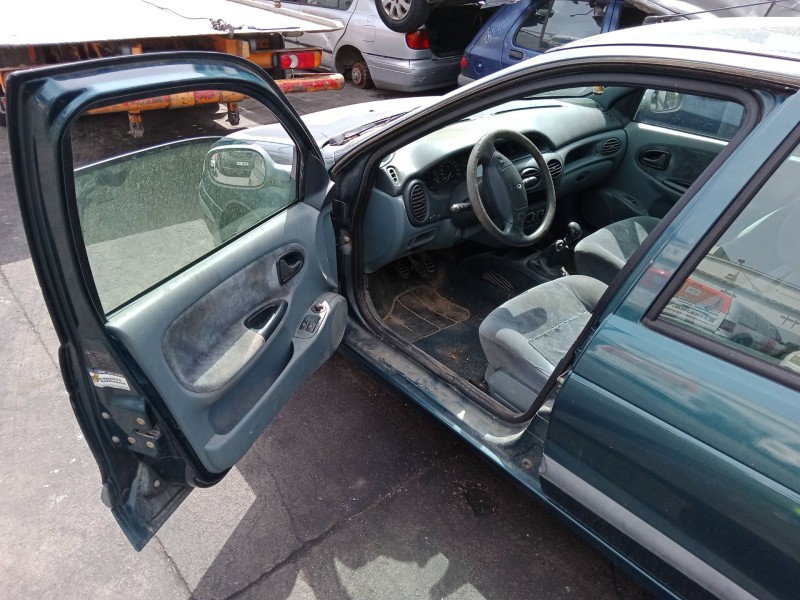 renault megane i classic (la0/1_) del año 1996