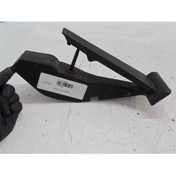 PEDAL ACELERADOR 