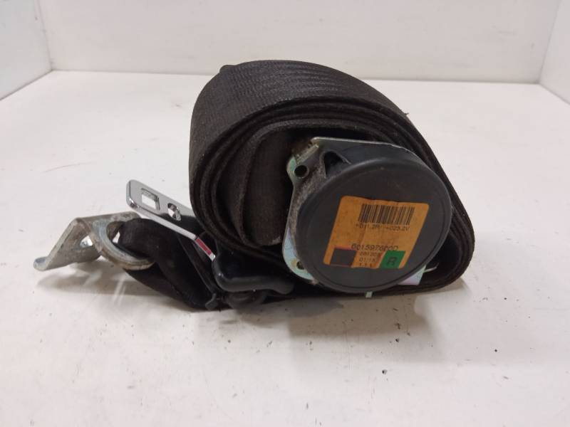 CINTURON SEGURIDAD TRASERO DERECHO 