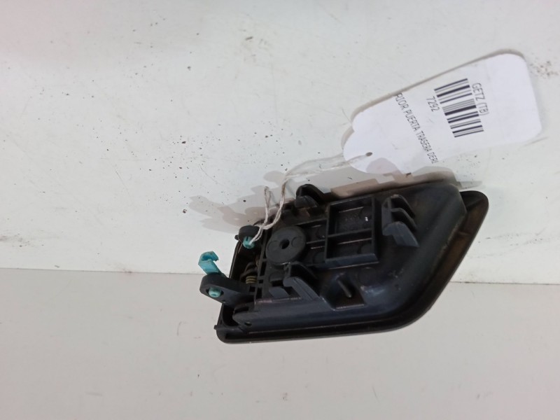 Recambio de maneta interior puerta trasera derecha para hyundai getz (tb) 1.1 referencia OEM IAM   