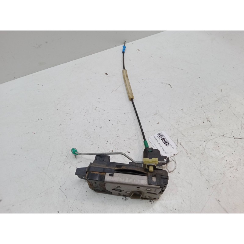 Recambio de cerradura puerta delantera derecha para opel zafira b furgoneta/monovolumen (a05) 1.8 van (m75) referencia OEM IAM  