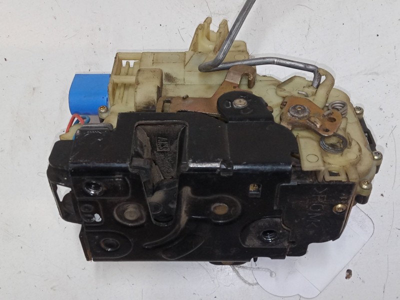 Recambio de cerradura puerta delantera derecha para seat leon (1m1) 1.9 tdi referencia OEM IAM 3B1837016BQ  