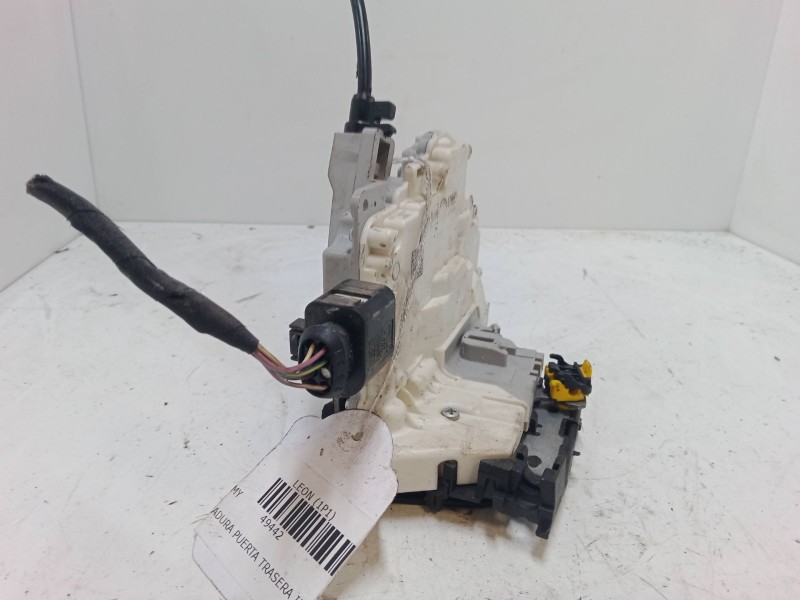 Recambio de cerradura puerta trasera izquierda para seat leon (1p1) 1.9 tdi referencia OEM IAM   