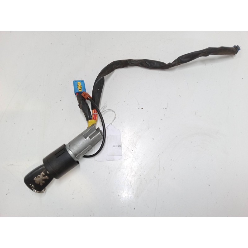 Recambio de clausor para peugeot 206 hatchback (2a/c) 2.0 hdi 90 referencia OEM IAM 9641551180  