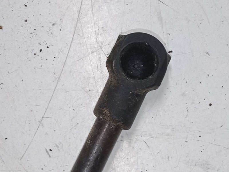 Recambio de amortiguadores malet/porton para toyota aygo (_b1_) 1.0 (kgb10_) referencia OEM IAM   