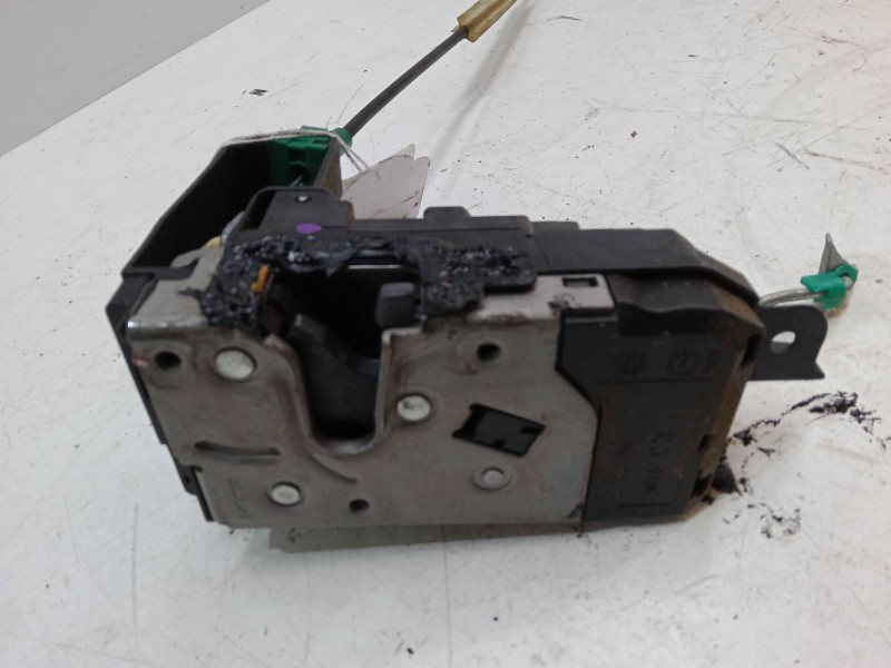 Recambio de cerradura puerta delantera derecha para opel zafira b furgoneta/monovolumen (a05) 1.8 van (m75) referencia OEM IAM  
