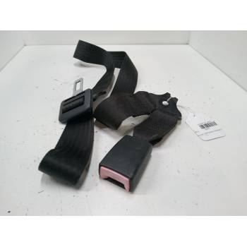ANCLAJE CINTURON TRASERO DERECHO A130695 