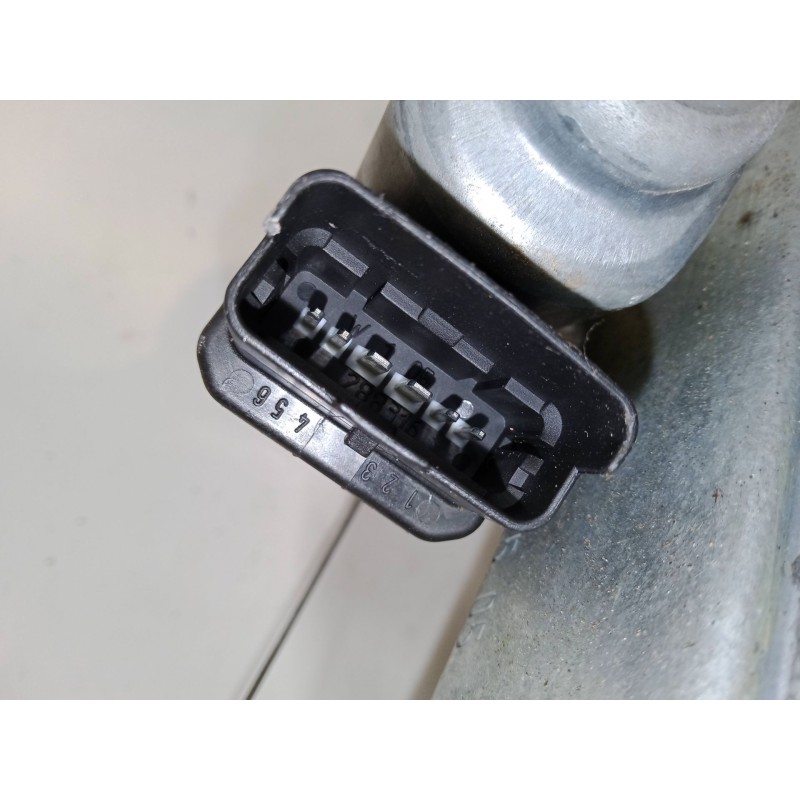 Recambio de elevalunas electrico delantero derecho para renault scénic ii (jm0/1_) 1.9 dci (jm0g, jm12, jm1g, jm2c) referencia O