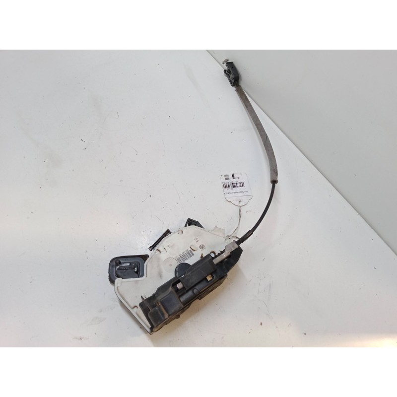 Recambio de cerradura puerta delantera derecha para volkswagen polo v (6r1, 6c1) 1.2 tsi 16v referencia OEM IAM 5K1837016E  