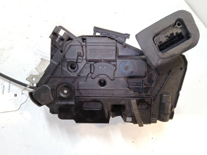 Recambio de cerradura puerta delantera derecha para volkswagen polo v (6r1, 6c1) 1.2 tsi 16v referencia OEM IAM 5K1837016E  