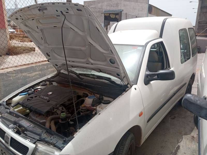 SEAT INCA (6K9)