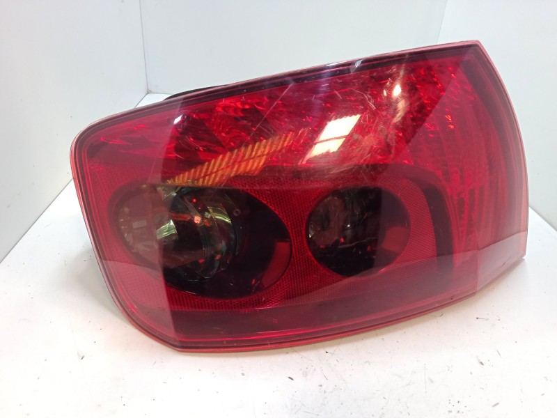 Recambio de piloto trasero izquierdo para peugeot 407 (6d_) 1.8 (6d6fzb) referencia OEM IAM   