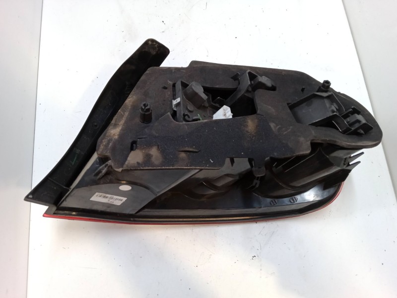 Recambio de piloto trasero izquierdo para peugeot 407 (6d_) 1.8 (6d6fzb) referencia OEM IAM   