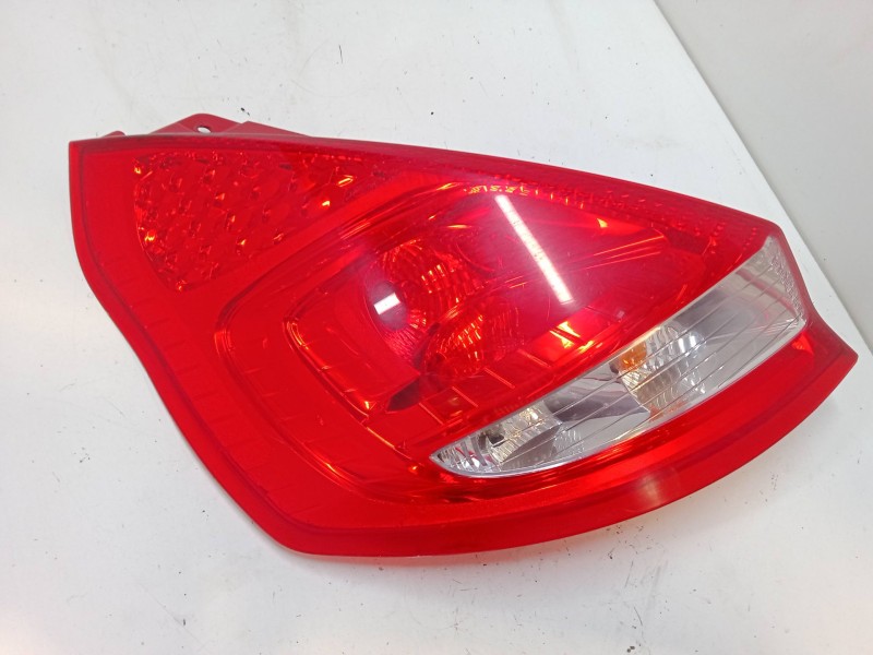 Recambio de piloto trasero izquierdo para ford fiesta vi (cb1, ccn) 1.4 tdci referencia OEM IAM   