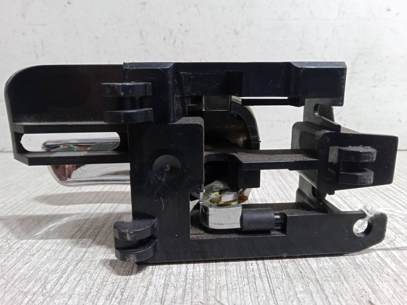 Recambio de maneta interior puerta trasera izquierda para nissan qashqai / qashqai +2 i (j10, nj10, jj10e) 1.5 dci referencia OE