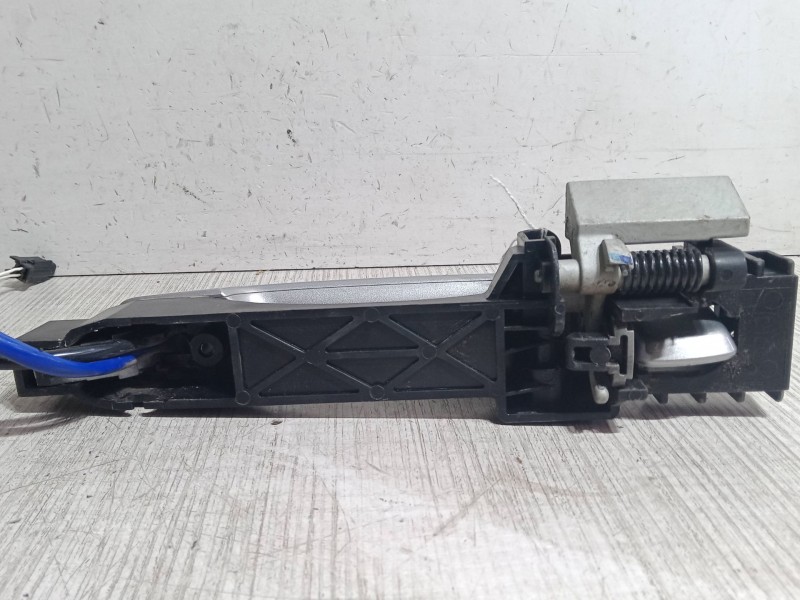 Recambio de maneta exterior puerta delantera izquierda para nissan qashqai / qashqai +2 i (j10, nj10, jj10e) 1.5 dci referencia 