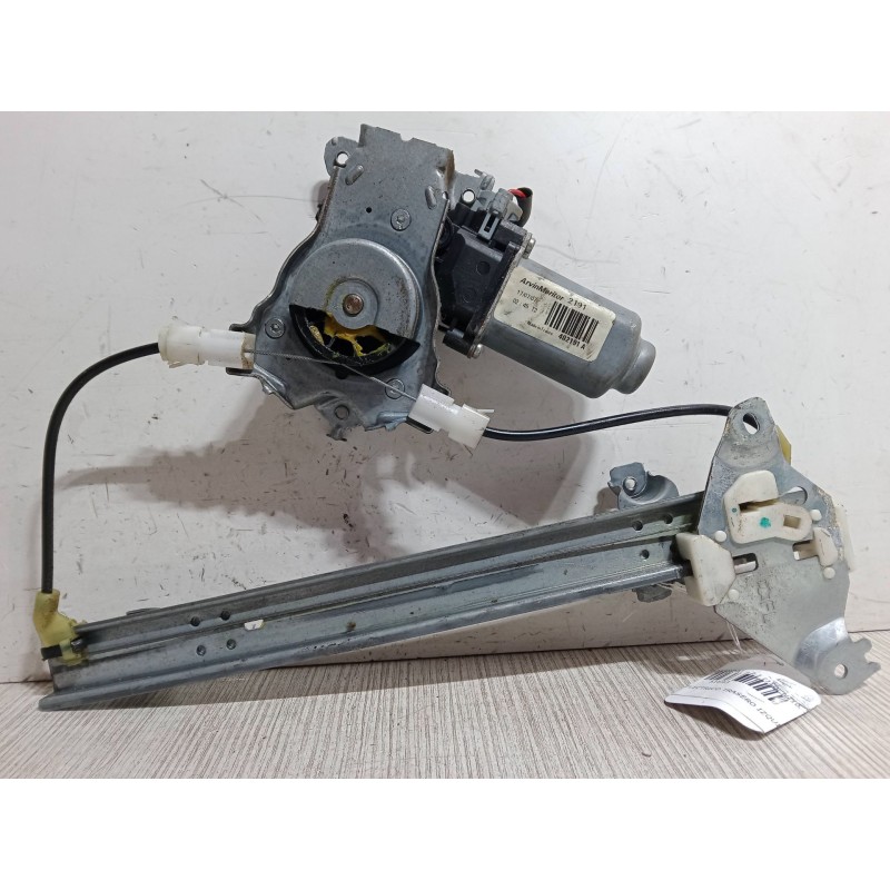 Recambio de elevalunas electrico trasero izquierdo para nissan qashqai / qashqai +2 i (j10, nj10, jj10e) 1.5 dci referencia OEM 