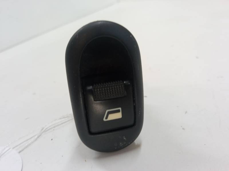 MANDO ELEVALUNAS DELANTERO IZQUIERDO 96605364XT 