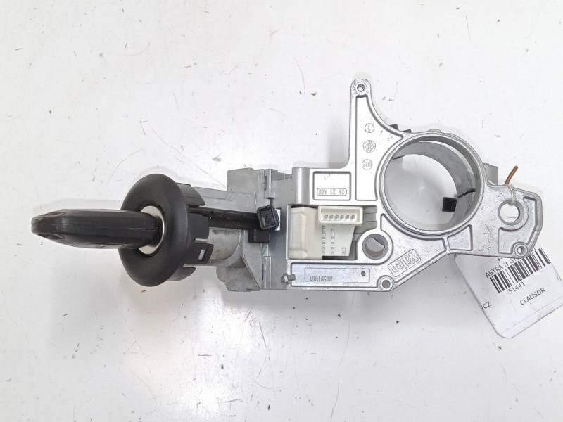 Recambio de clausor para opel astra h gtc (a04) 1.4 (l08) referencia OEM IAM 281726  