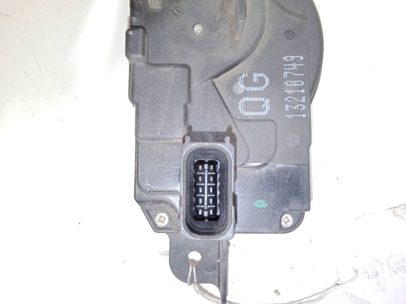 Recambio de cerradura puerta delantera derecha para opel astra h gtc (a04) 1.4 (l08) referencia OEM IAM 13210749  