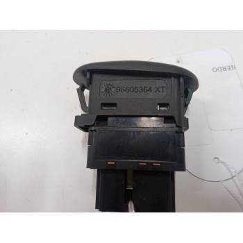 MANDO ELEVALUNAS DELANTERO IZQUIERDO 96605364XT 