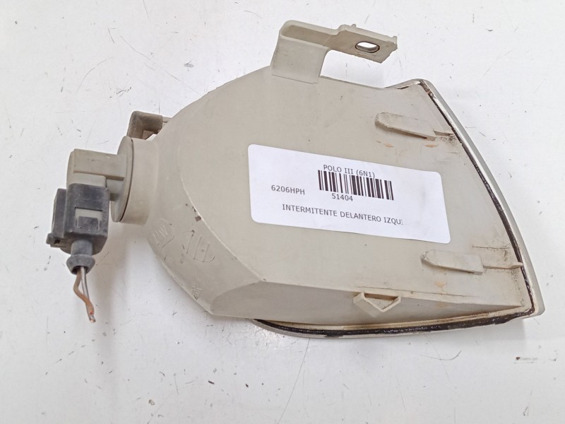 Recambio de intermitente delantero izquierdo para volkswagen polo iii (6n1) 64 1.9 d referencia OEM IAM   