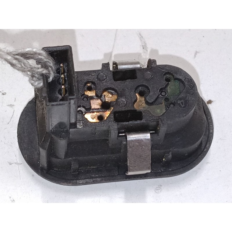 Recambio de mando elevalunas delantero derecho para opel zafira a monospace (t98) 1.6 16v (f75) referencia OEM IAM 13363100  