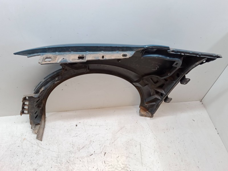 Recambio de aleta delantera derecha para audi a2 (8z0) 1.4 referencia OEM IAM   