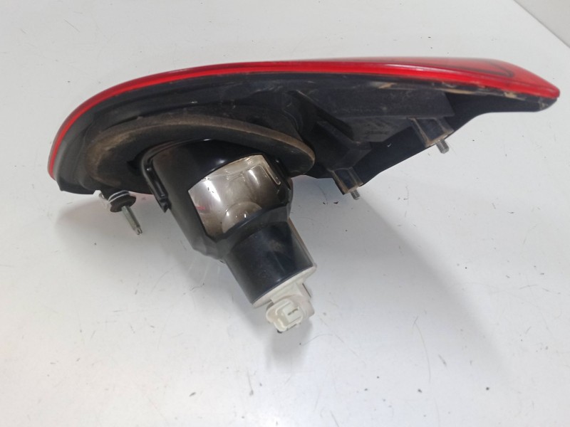 Recambio de piloto trasero porton izquierdo para nissan qashqai / qashqai +2 i (j10, nj10, jj10e) 1.5 dci referencia OEM IAM   