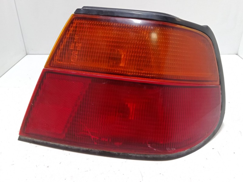 Recambio de piloto trasero derecho para nissan almera i hatchback (n15) 1.6 referencia OEM IAM   