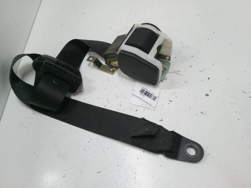 CINTURON SEGURIDAD DELANTERO DERECHO 