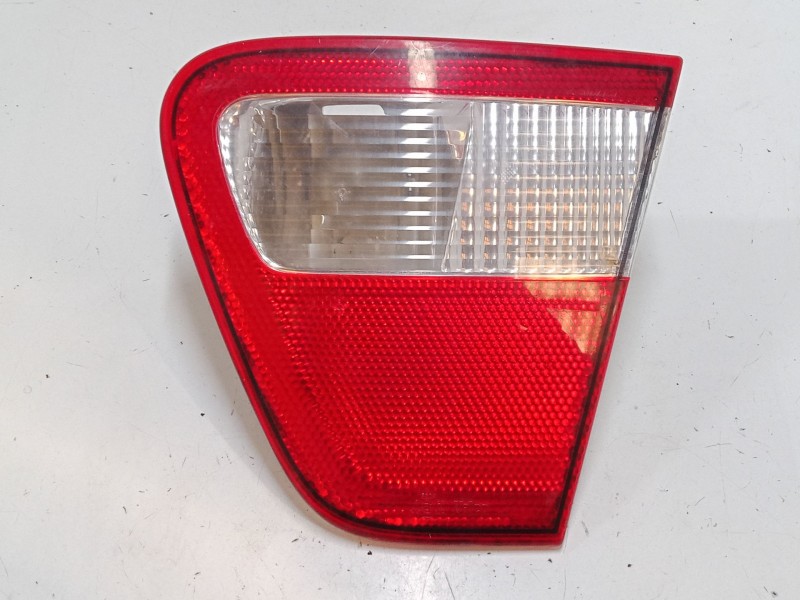 Recambio de piloto trasero porton derecho para seat cordoba 1,4 referencia OEM IAM 6K5945092F   Recambio de piloto trasero porton derecho para seat cordoba 1,4 referencia OEM IAM 6K5945092F