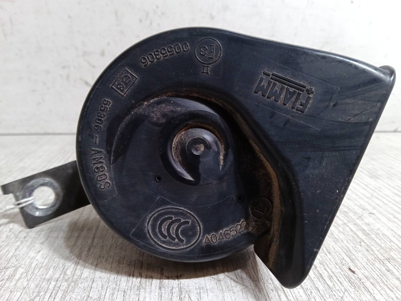 Recambio de claxon para nissan qashqai / qashqai +2 i (j10, nj10, jj10e) 1.5 dci referencia OEM IAM   