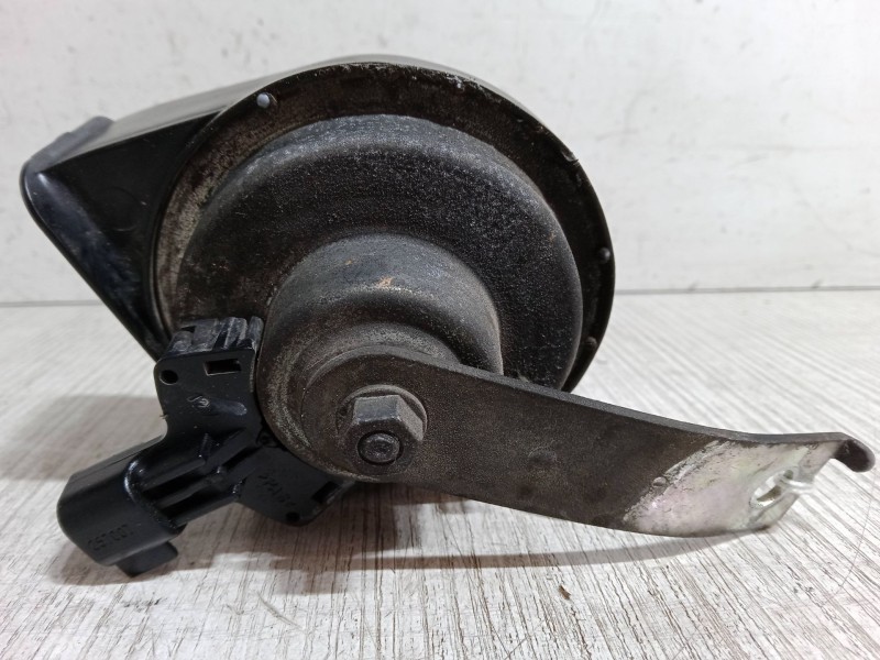 Recambio de claxon para nissan qashqai / qashqai +2 i (j10, nj10, jj10e) 1.5 dci referencia OEM IAM   