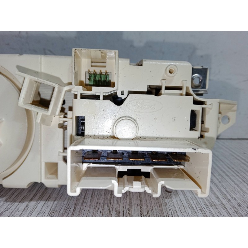 Recambio de mando calefaccion / a/a para ford focus ii (da_, hcp, dp) 1.6 referencia OEM IAM 3M5T19980AD  69607320 Recambio de mando calefaccion / a/a para ford focus ii (da_, hcp, dp) 1.6 referencia OEM IAM 3M5T19980AD  69607320