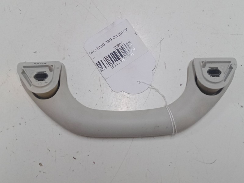 Recambio de asidero del derecho para volkswagen touran (1t3) 1.2 tsi referencia OEM IAM   