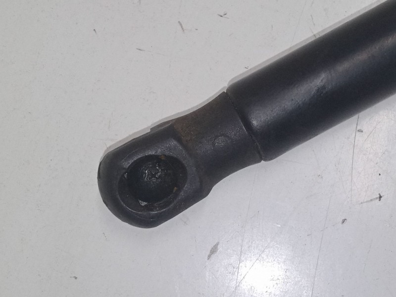 Recambio de amortiguadores capo para volkswagen touran (1t3) 1.2 tsi referencia OEM IAM   