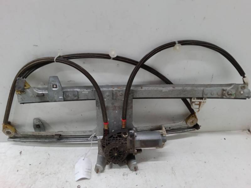 ELEVALUNAS ELECTRICO DELANTERO DERECHO 