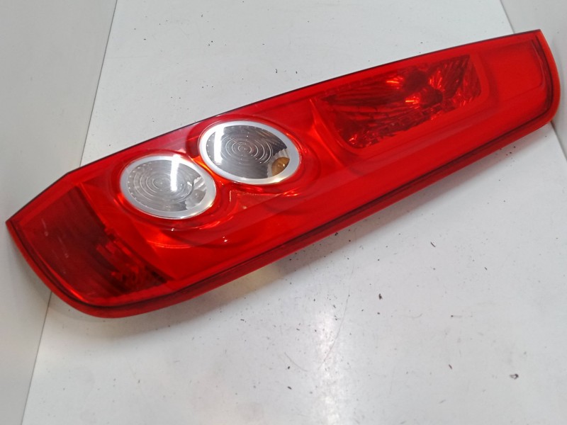 Recambio de piloto trasero derecho para ford fiesta v (jh_, jd_) 1.3 referencia OEM IAM   