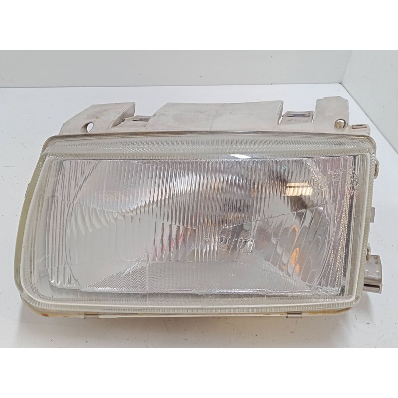 Recambio de faro izquierdo para volkswagen polo iii (6n1) 64 1.9 d referencia OEM IAM   